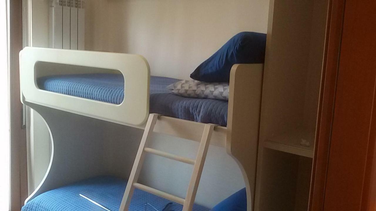 Bnb Del Nilo Apartment Montesilvano Bagian luar foto