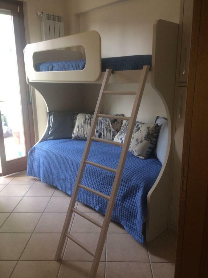Bnb Del Nilo Apartment Montesilvano Bagian luar foto